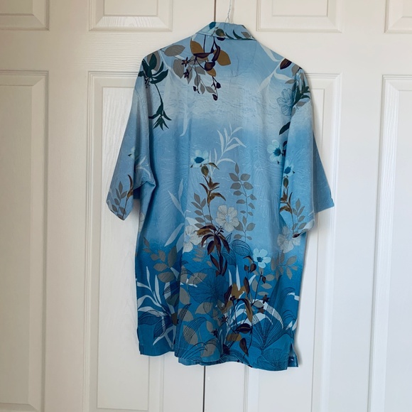 TOMMY BAHAMA Tropical Silk Short Sleeve  Camp Shirt XL - Picture 6 of 6